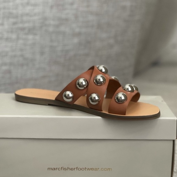NEW Marc Fisher Sandals - Picture 2 of 4